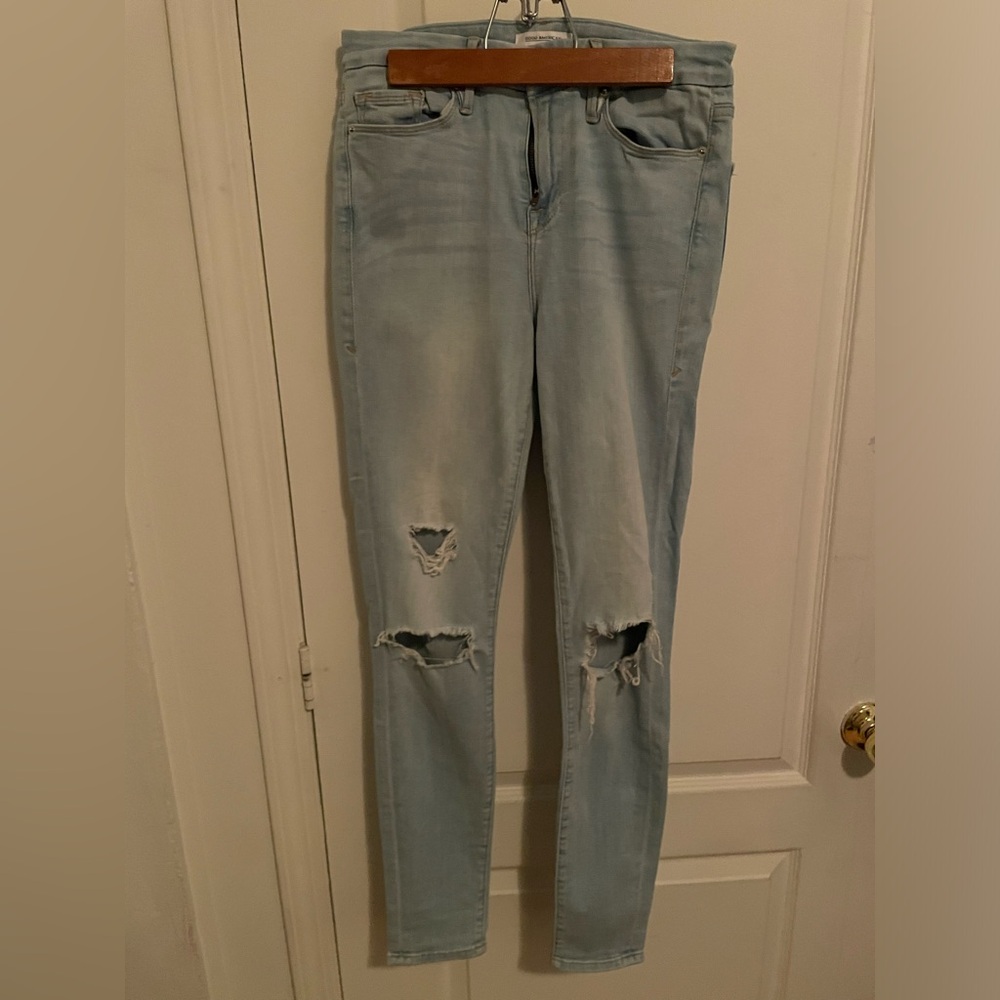 Good American Good Legs Skinny Jeans